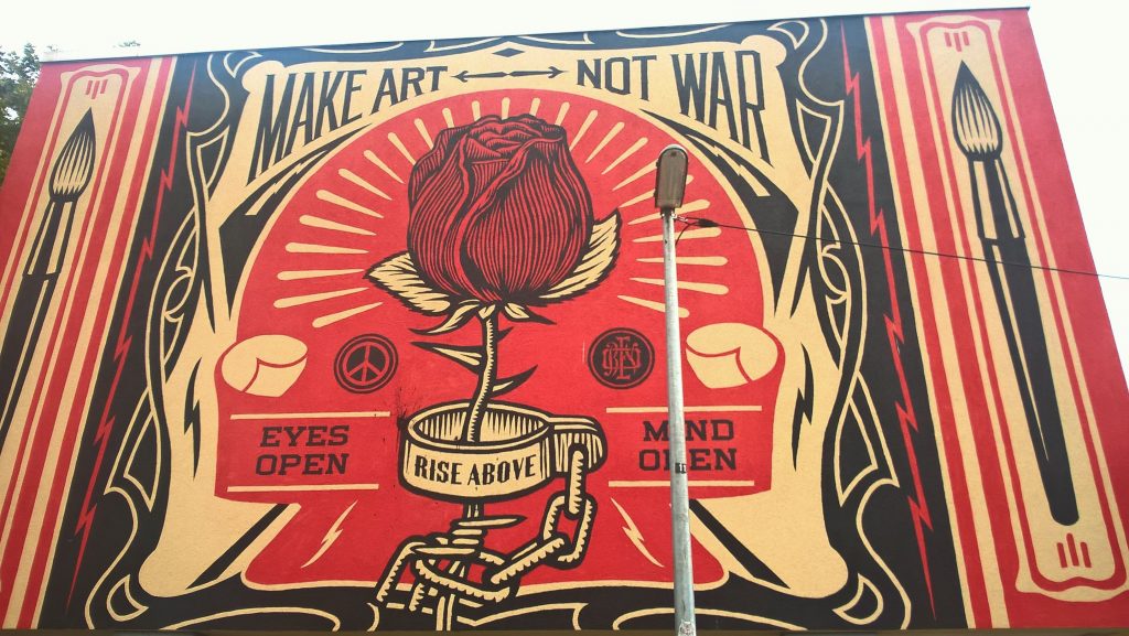 streetart-make-art-not-war