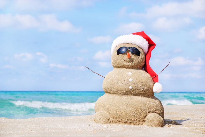 Nachgefragt im erlebnisgeschenke.de – Team: Weihnachten traditionell mit der Familie oder lieber am Strand?